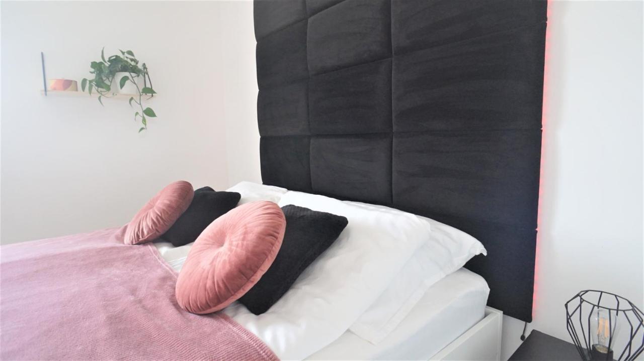 Apartamento Apartament Silesia Zielona Góra Exterior foto